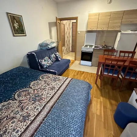 Ania Apartment